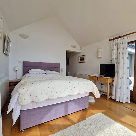 Charming House In Furbo 14 Mins From Casa vacanze Galway