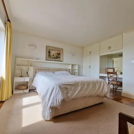 Charming House In Furbo 14 Mins From Dom wakacyjny Galway
